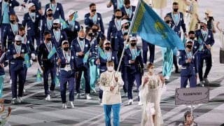 カザフスタン、プリンセス衣装の旗手にネット騒然「絶世の美女」「妖精のお姫様みたい」