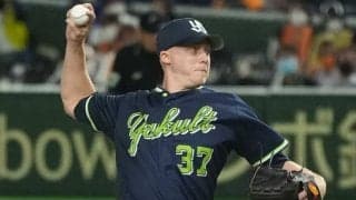 幻想空間の国立競技場…開会式を堪能した燕助っ人の“正装写真”が「スタイル良すぎ」