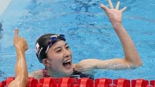 大橋悠依、400m個人メドレーで金！　競泳陣メダル1号に笑顔満開「自分信じて泳いだ」