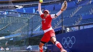 ソフト上野由岐子が相手のバットへし折る珍事　内角真っ直ぐに根元からポッキリ