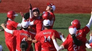 ソフト日本・宇津木HC、銀メダル以上確定に安堵　「嬉しいです、本当に」