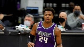 ガード陣強化を見据えるレイカーズ、トレードで獲得を狙うのはキングスのヒールドか？