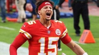 NFLのスターQBマホームズがMLSスポルティング・カンザスシティの共同オーナーに