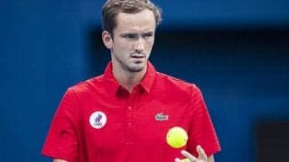 メドベージェフ 4強ならず