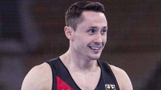 選手村からの夜景が「美しい」　ドイツ選手の180度開脚に母国うっとり「極上の写真」