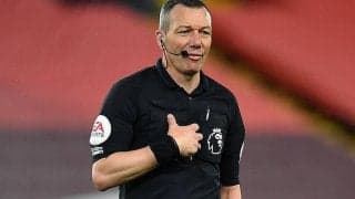 主審が観客にイエローカード掲示？　イングランドのPSMで主審と観客がお茶目な掛け合い