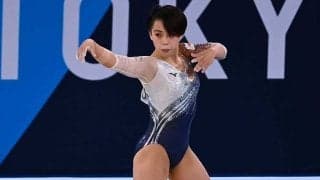 村上茉愛、銅で並んだロシア選手と“花束送り合いっこ”にSNS反響「素敵な場面見れた」