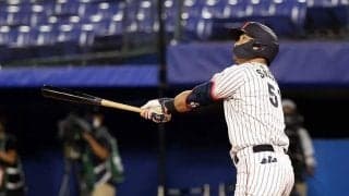 鈴木誠也、場外寸前の特大弾！　飛距離に米記者驚愕「スズキがボールを消滅させた」