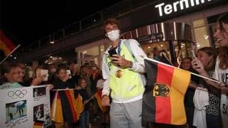 ズベレフ 凱旋「金が上陸」