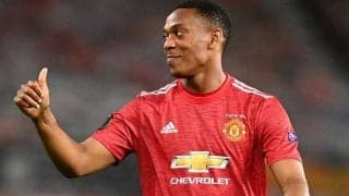 巻き返し図るユナイテッドFWマルシャルが気合の“丸刈り姿” にイメチェン！