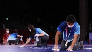 五輪選手に広がるボランティアへの感謝　花束渡した独選手は「日本人に感謝伝えたい」