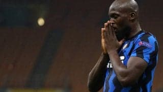 チェルシー行きの可能性高まるルカクにカッサーノが疑問「評価してくれなかったクラブに戻るのか？」