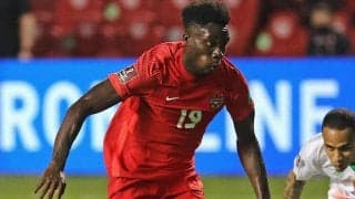 「アメフト選手みたい」“肉体改造”に成功したA・デイビスに「NBAなら薬物検査もの」