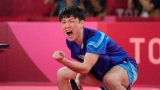 張本智和、韓国相手に“エビ反り歓喜”　銅メダルもたらす咆哮にSNS注目「凄まじい笑」