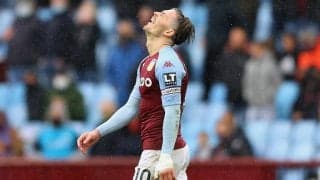 胸にはぽっかり穴が…グリーリッシュのユニを燃やすサポーター現る