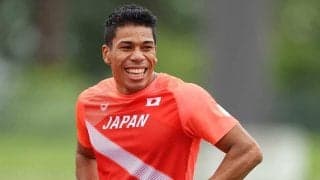 デーデー・ブルーノ、夢はパリへ　サッカー時代の劣等感をプラスに変えた恩師の指導法