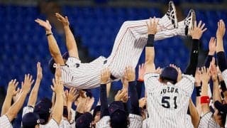 侍ジャパン、37年ぶり悲願の金メダル！　森下好投＆村上決勝ソロで米国破る