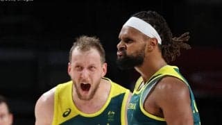 「僕らはこの瞬間を長い間待ちわびていた」。4度目の挑戦でメダルをつかんだミルズ