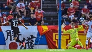 横浜FC、名古屋を完封！(1)最下位脱出へ「中断1か月で仕込んだ守備＆速攻」