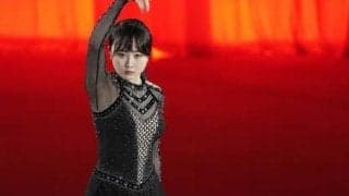 本田三姉妹がアイスショーにそろって登場。望結の生歌に合わせ真凜、紗来が舞った