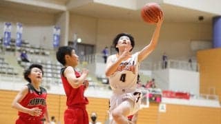 最後のハーフコートショットは惜しくもこぼれ… 小林が盛岡白百合学園の猛追を振り切り3回戦へ【インターハイ2021】