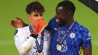 PK戦で大活躍のケパ、チームのタイトル獲得に歓喜 「全員が素晴らしい仕事をしたからこそのメダルだ」