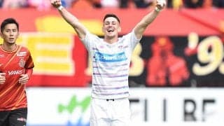 「ほぼ真後ろから来るボール」鳥栖MF酒井宣福が月間ベストゴール受賞！「息を呑むようなスーパーボレー」