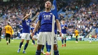 レスターがウルブスに競り勝ち白星発進!　狐のエースが開幕弾で相手のお株奪う狼の遠吠え《プレミアリーグ》