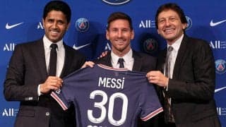 メッシがバルサ退団決定時の状況を明かす「本当に落ち込んだ」、PSG移籍を事前に伝えていた仲間も告白