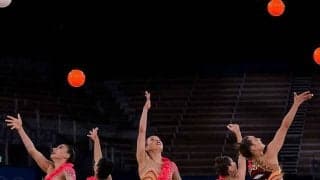 レオタードで選手村人気撮影地へ　新体操の“ガチポーズ”に海外驚き「絶対的に完璧」