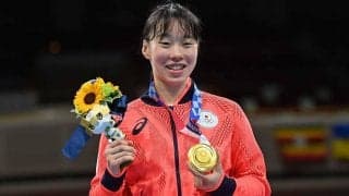 「目がチカチカする」　金メダリスト入江聖奈、“毒カエル満載”の奇抜Tシャツに反響