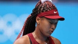  大坂 会見途中に涙で中断 