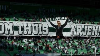 3人に囲まれながらも浮かせてオーバーヘッド！後半ATの劇的決勝点に「今すぐプスカシュ賞を」