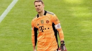 バイエルンの守護神ノイアーが足首の負傷でトレーニングを欠席…