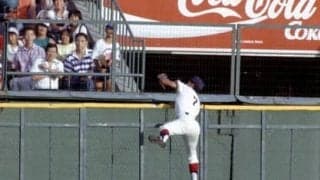 高校野球史に残る超ファインプレー。大阪桐蔭が強風をも味方につけて「東の横綱」に圧勝