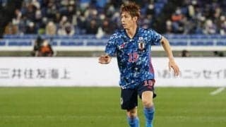 広島・佐々木翔が思い描く日本代表の左SB像。長友佑都と「同じではなく、自分のよさを出したい」