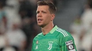 PK献上にバックパス処理ミス…大乱調のユベントス・シュチェスニーに「真面目なドアマンを連れてきて」