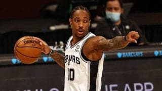 ブルズへ移籍は必然だった？　デローザン「数年前からブーチェビッチに誘われていた」