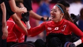 車いすラグビー、連勝貢献の紅一点・倉橋香衣にSNS熱狂「屈強な男性を止めるの凄い」