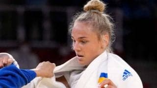 五輪出場のモデル柔道家、鮮やかタンクトップでフォロワー50万人に感謝「ありがとう」