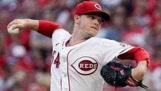 【MLB】真横に50センチ動く驚愕の変化　“重力無視”の曲がりにファン「なんて魔法だ」