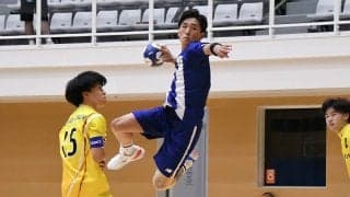 【ハンドボール部男子】　２９−２６で大同大を下し、あすの準々決勝へ！