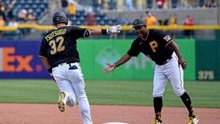 【MLB】ずぶ濡れ筒香嘉智がニッコニコ　手荒な“ドッキリ祝福”に反響「めちゃ愛されてるやん」