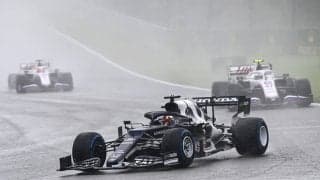 【Ｆ１・ベルギーＧＰ】前代未聞！セーフティーカー先導でわずか３周、ただ大雨のなかを走行しただけでレースを成立させたことに賛否