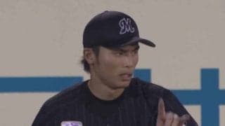 「たぶんマーティンでも取れない」　“横スライディング”の超絶好捕に敵地も喝采