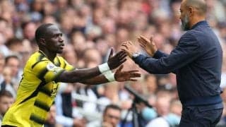 退団したシソコのキックがヌーノ監督を直撃…偶然のアクシデントに「わざとだ」と主張するファンも