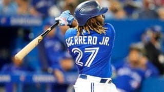 【MLB】ゲレーロJr.が1試合2発で大谷翔平を猛追　37号ソロ＆38号3ランで3本差に迫る