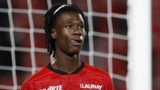 【移籍】レアル・マドリードがエドゥアルド・カマビンガの獲得を正式発表！ムバッペは断念もフランス代表の18歳逸材MFが「白い巨人」へ【動画】