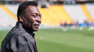 ペレ氏が重病説を否定、「日曜日はプレーしない」と冗談も