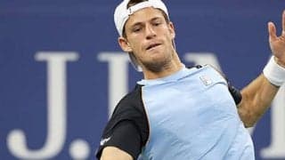 悪天候の中断乗り越え勝利